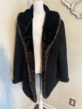 Jones New York Black Faux Fur-Trim Teddy Jacket